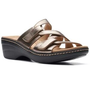 Clarks Women’s Slip-on Slide Sandals | Sz. 8M | Color: Metallic (NIB)